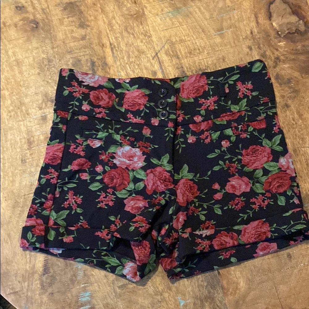 High Waist Floral Black Shorts with Vintage Style